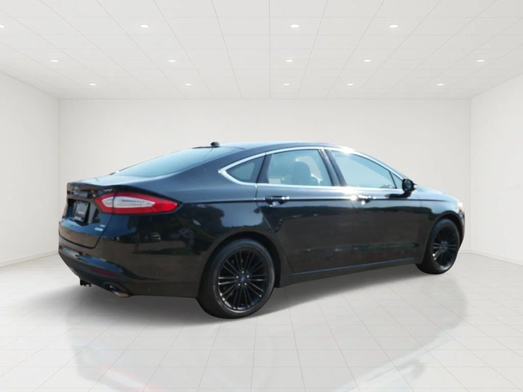 Used 2014 Black Ford SE image 6