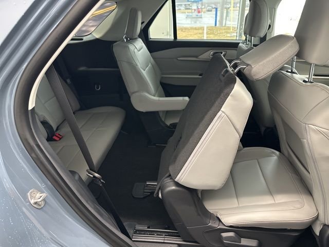 New 2026 Vapor Blue Metallic Ford Active image 43