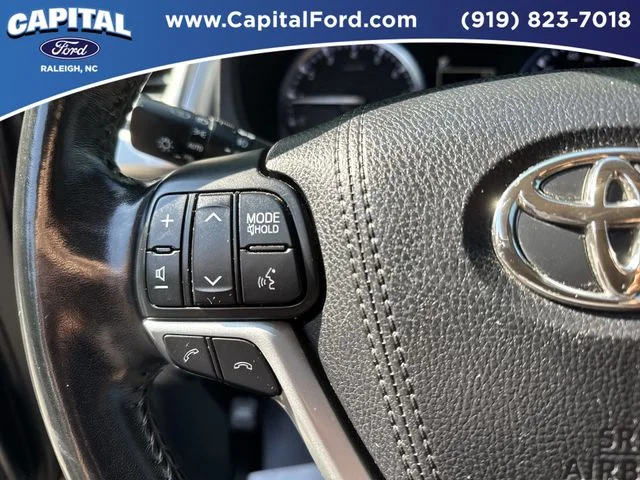 Used 2017 Gray Toyota SE image 23