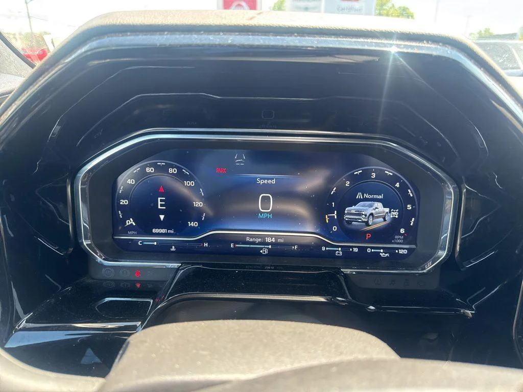 Used 2022 Blue Metallic Chevrolet ZR2 image 11