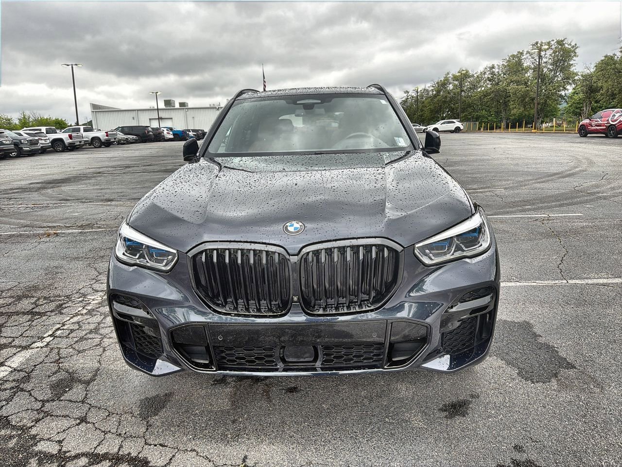 Used 2023 Black BMW M50i image 3