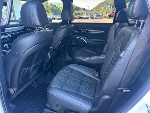 Used 2025 White Kia SX X-Line image 6