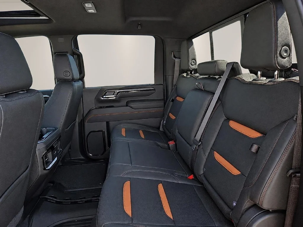 2026 GMC Sierra 2500HD AT4 - Photo 12
