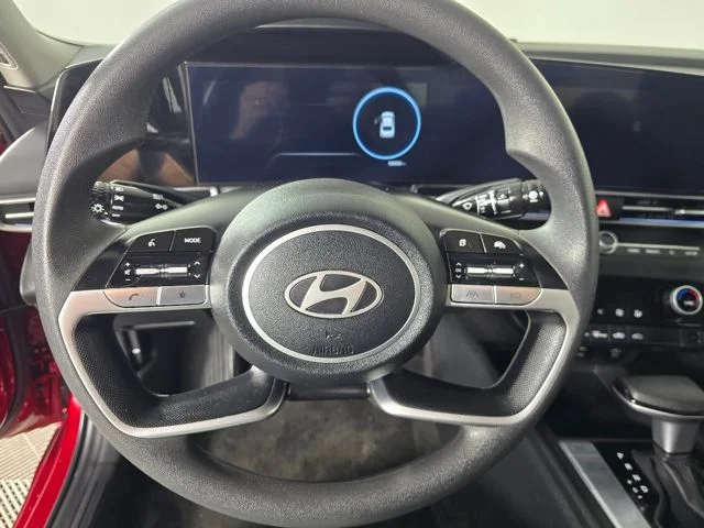 Used 2024 Red Hyundai SEL image 18