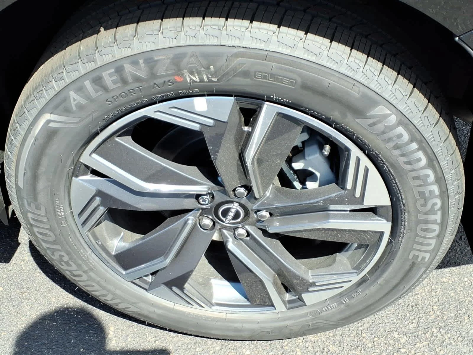 New 2026 Super Black Nissan SL image 5