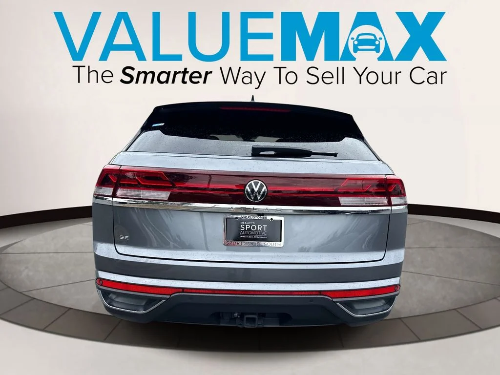 Used 2024  Volkswagen 2.0T SE w/Technology image 5
