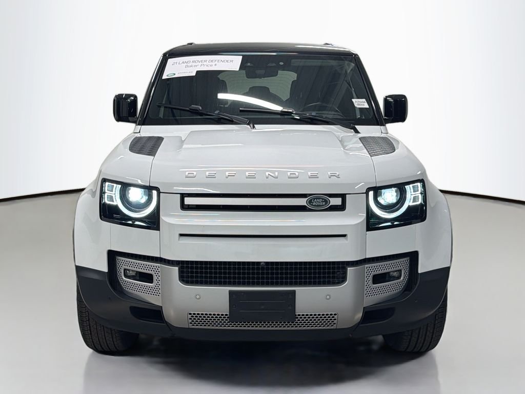 Used 2021 White Land Rover SE image 6