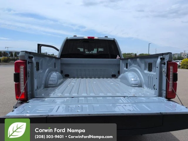 New 2026 Glacier Gray Metallic TriCoat Ford Lariat image 27