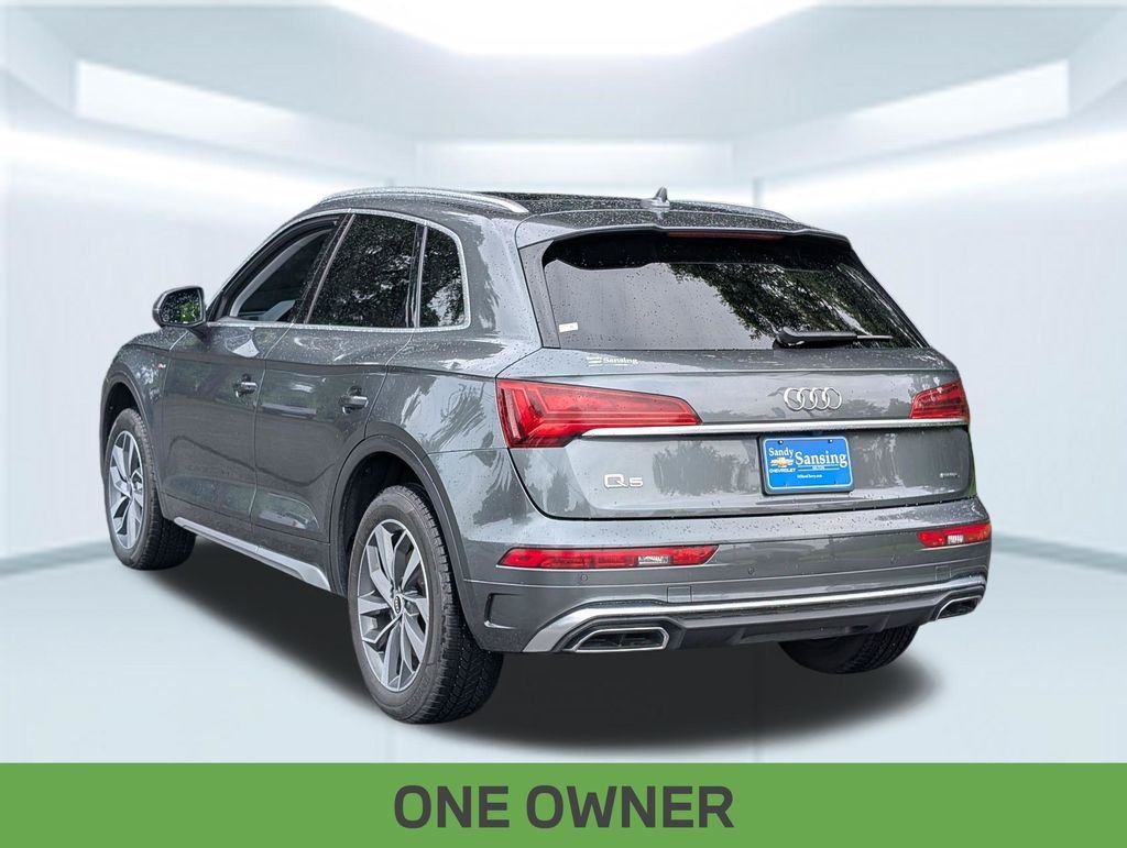 Used 2022  Audi 45 S line Premium image 4