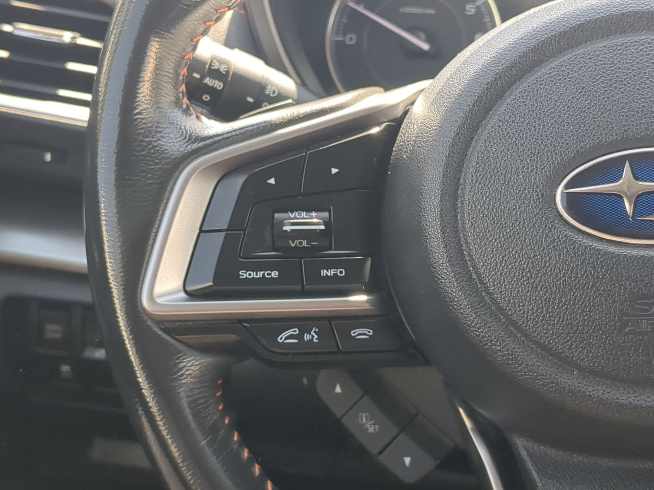Used 2019 Cool Gray Khaki Subaru Limited image 18