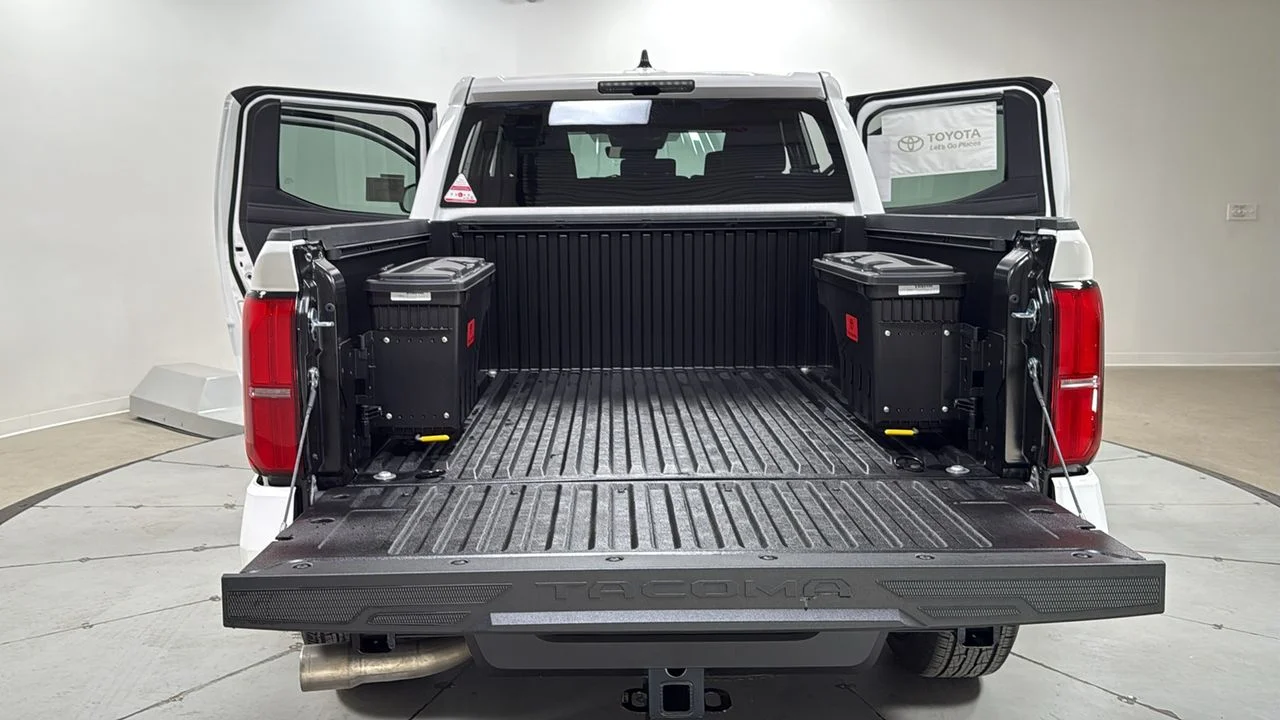 2026 Toyota Tacoma TRD Sport - Photo 16
