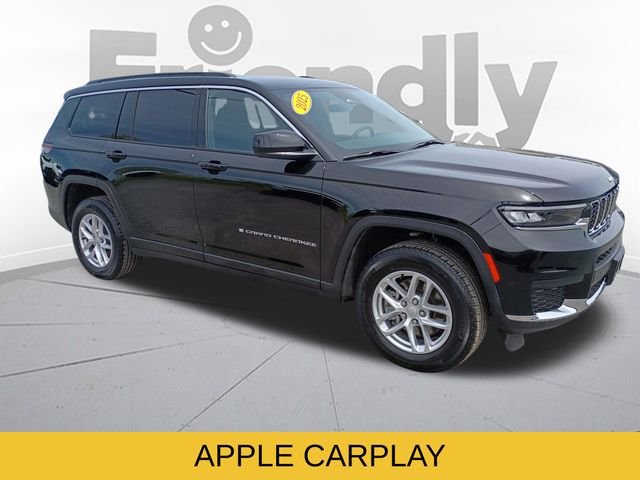 Used 2025 Black Jeep Laredo image 4