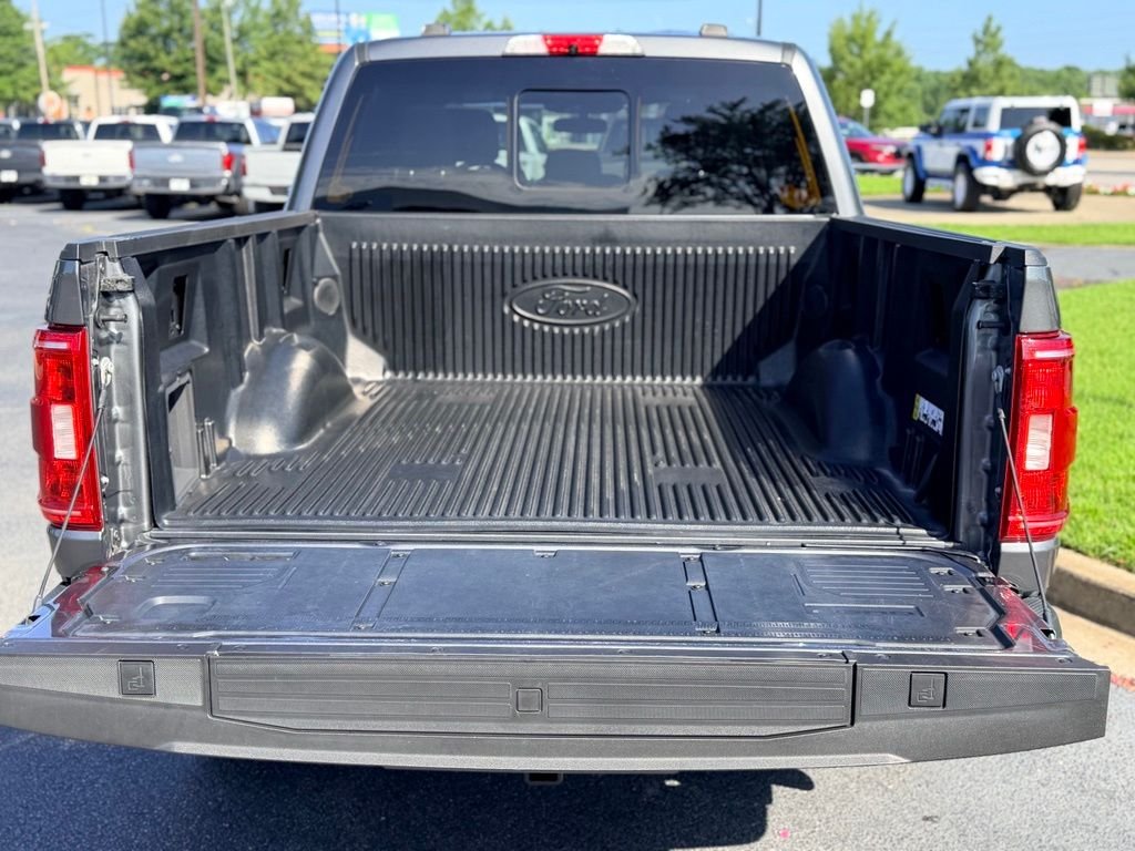 Used 2023 Gray Ford XLT image 13