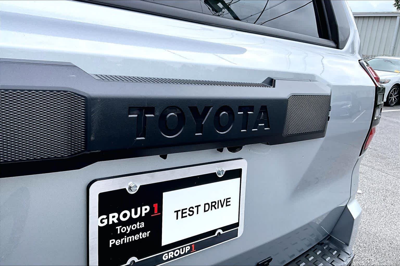 Used 2025 Cutting Edge Toyota SR5 image 31