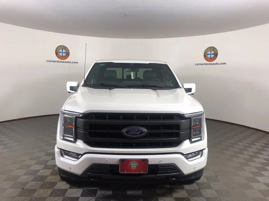 Used 2023 White Ford Lariat image 17