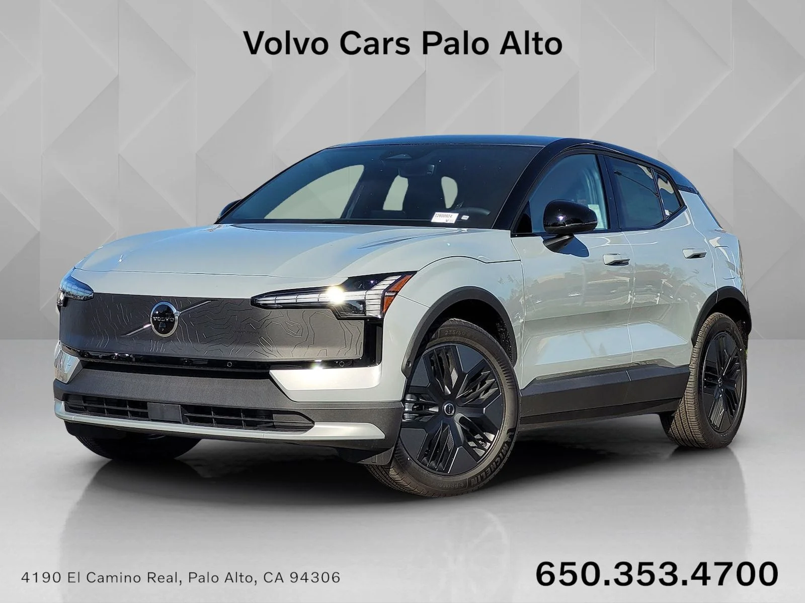 2026 Volvo EX30 Twin Motor Cross Country Ultra's photo