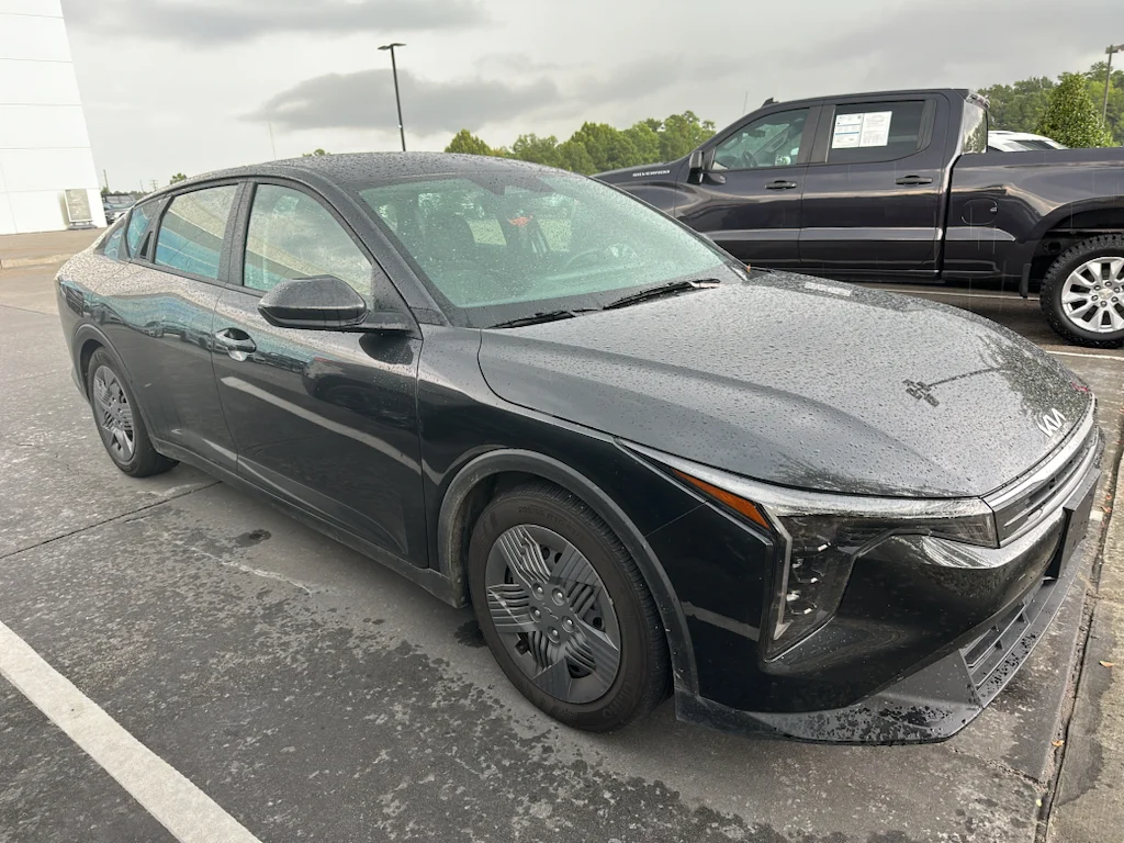 Used 2025 Interstellar Gray Kia LX image 2