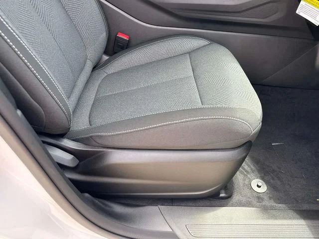 New 2026 White Jeep Laredo image 13