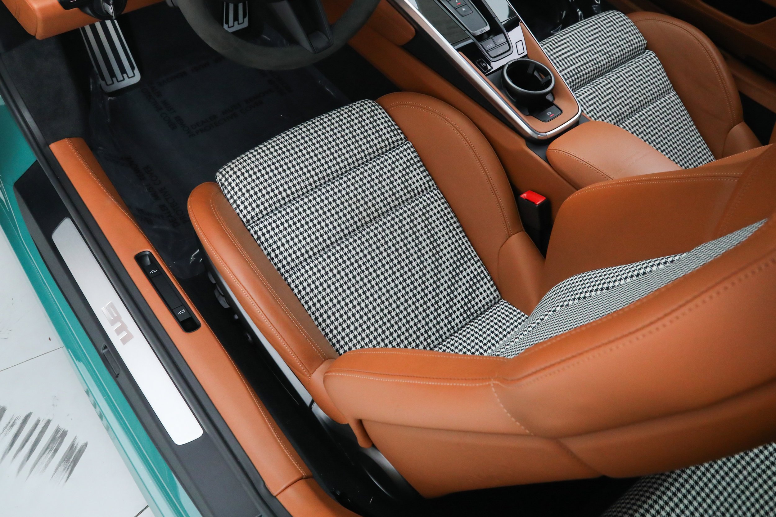 Used 2023 Green Porsche Turbo S Coupe image 26