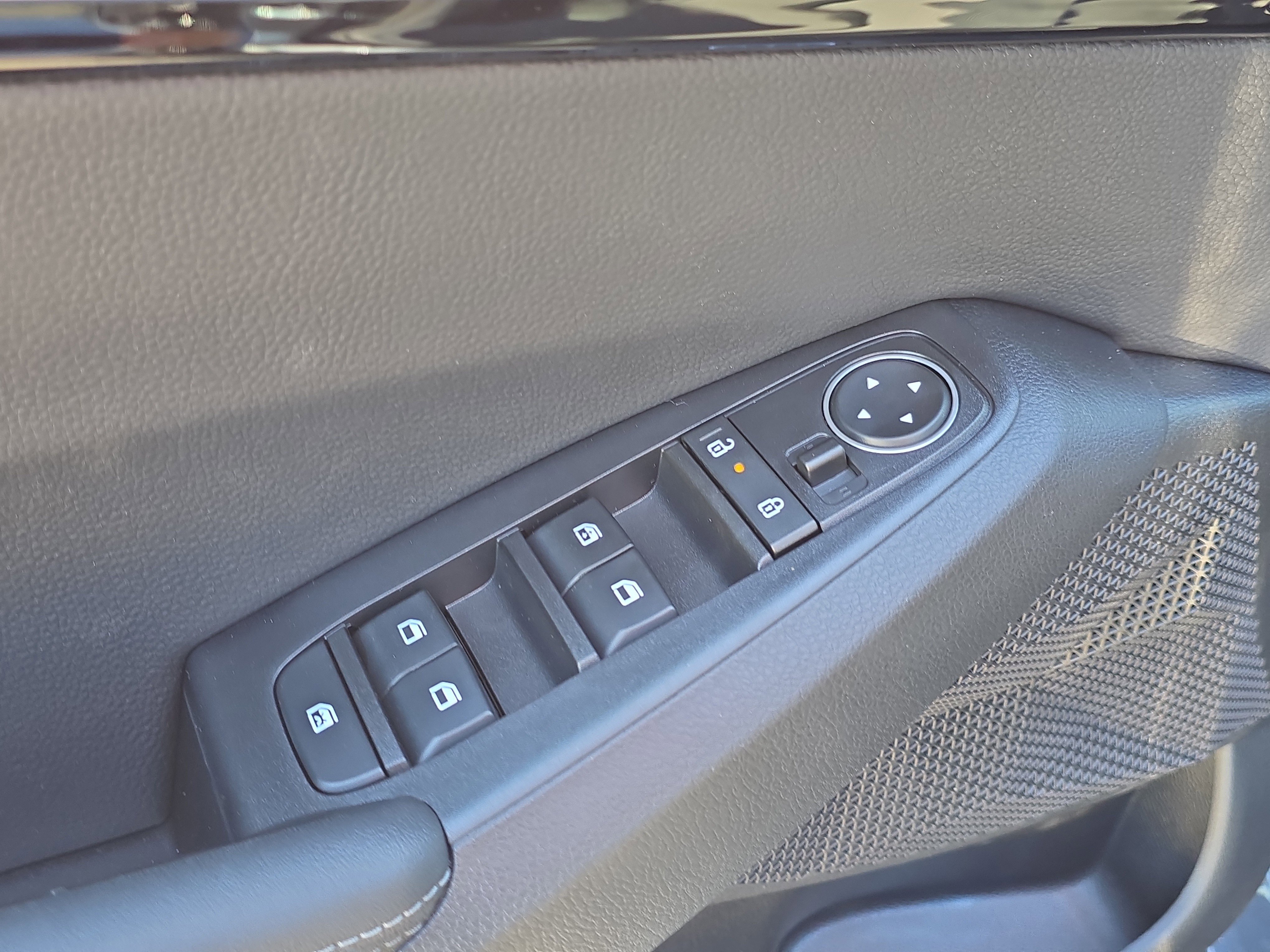 New 2026 Gravity Gray Kia S image 18