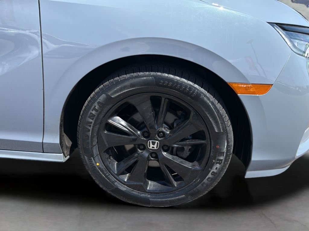 Used 2023  Honda Sport image 19