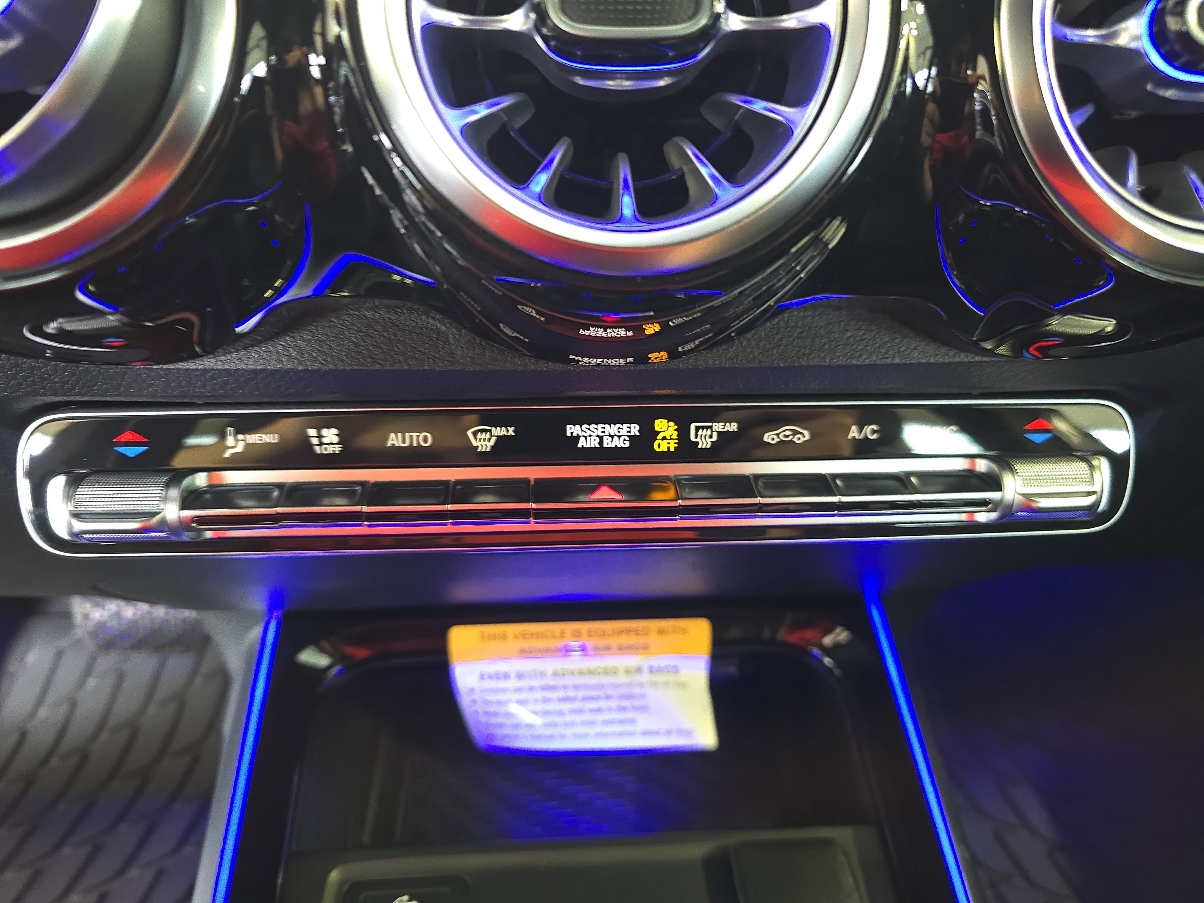New 2026 Mountain Grey Metallic Mercedes-Benz GLB250 image 23