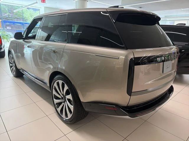 New 2026 Batumi Gold Land Rover SE image 3