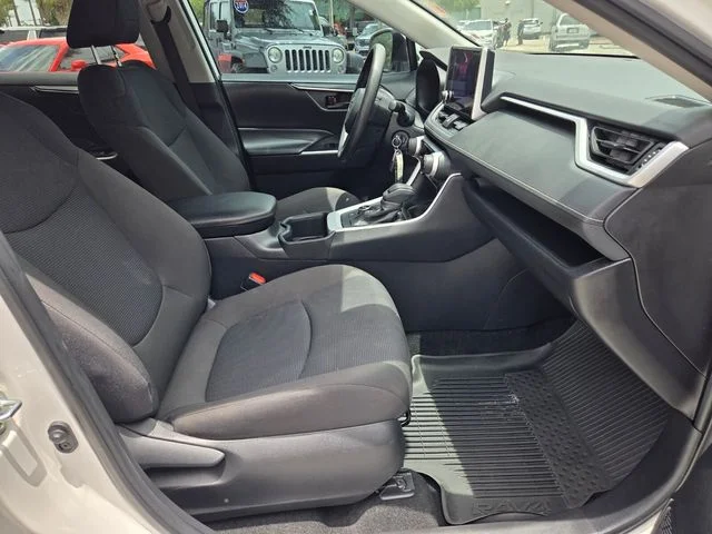 Used 2024 White Toyota LE image 16