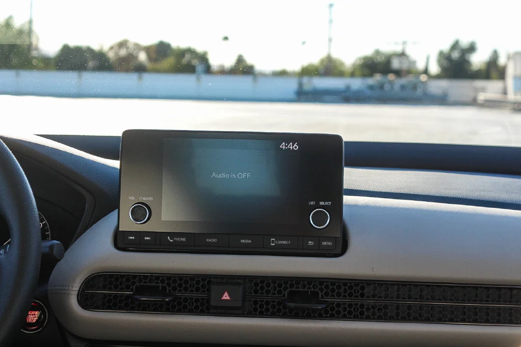 2025 Honda HR-V LX - Photo 15