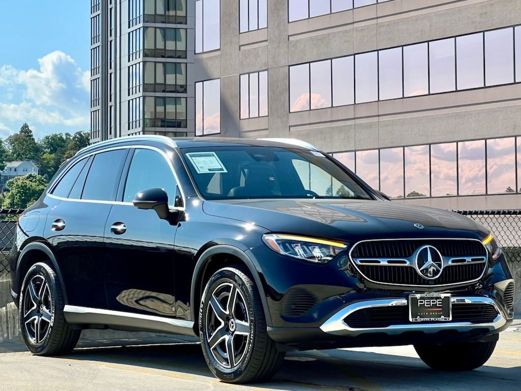 2026 Mercedes-Benz GLC