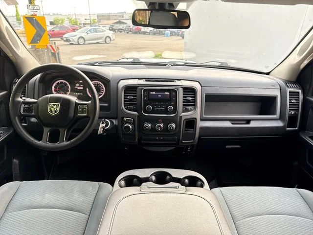 Used 2018 Bright White Clearcoat Ram Express image 11