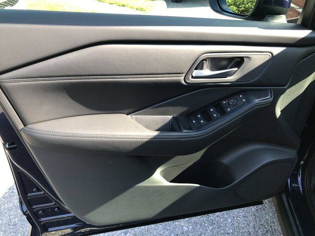2026 Nissan Rogue SV - Photo 11