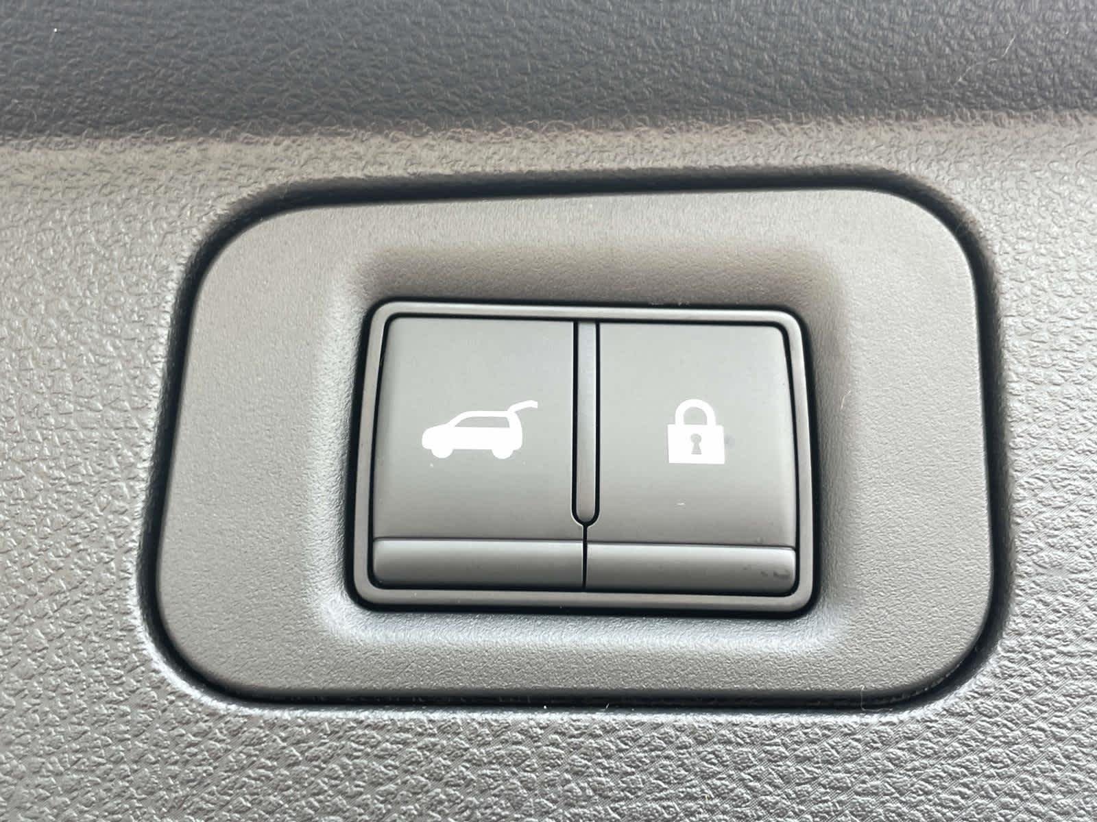 New 2026 Everest White Pearl Tricoat/Super Black Nissan Platinum Reserve image 20