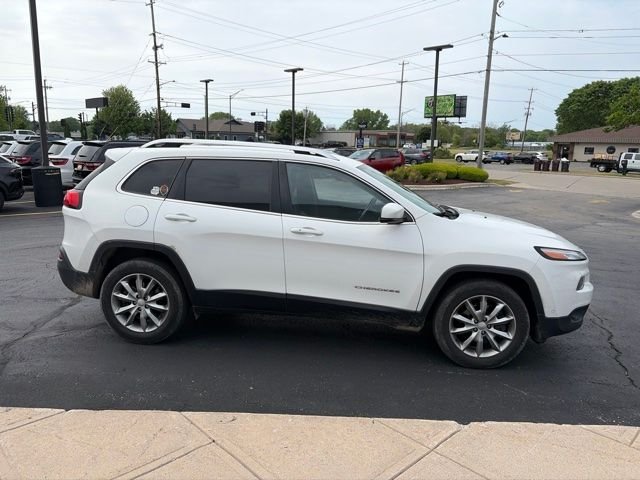 Used 2017 Bright White Clearcoat Jeep Limited image 2