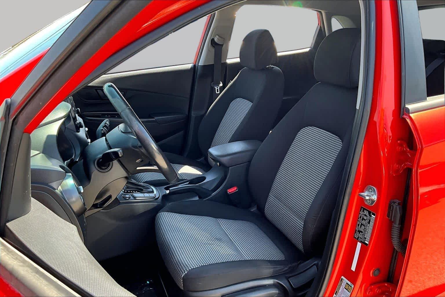 Pre-Owned 2020 Hyundai Kona SEL