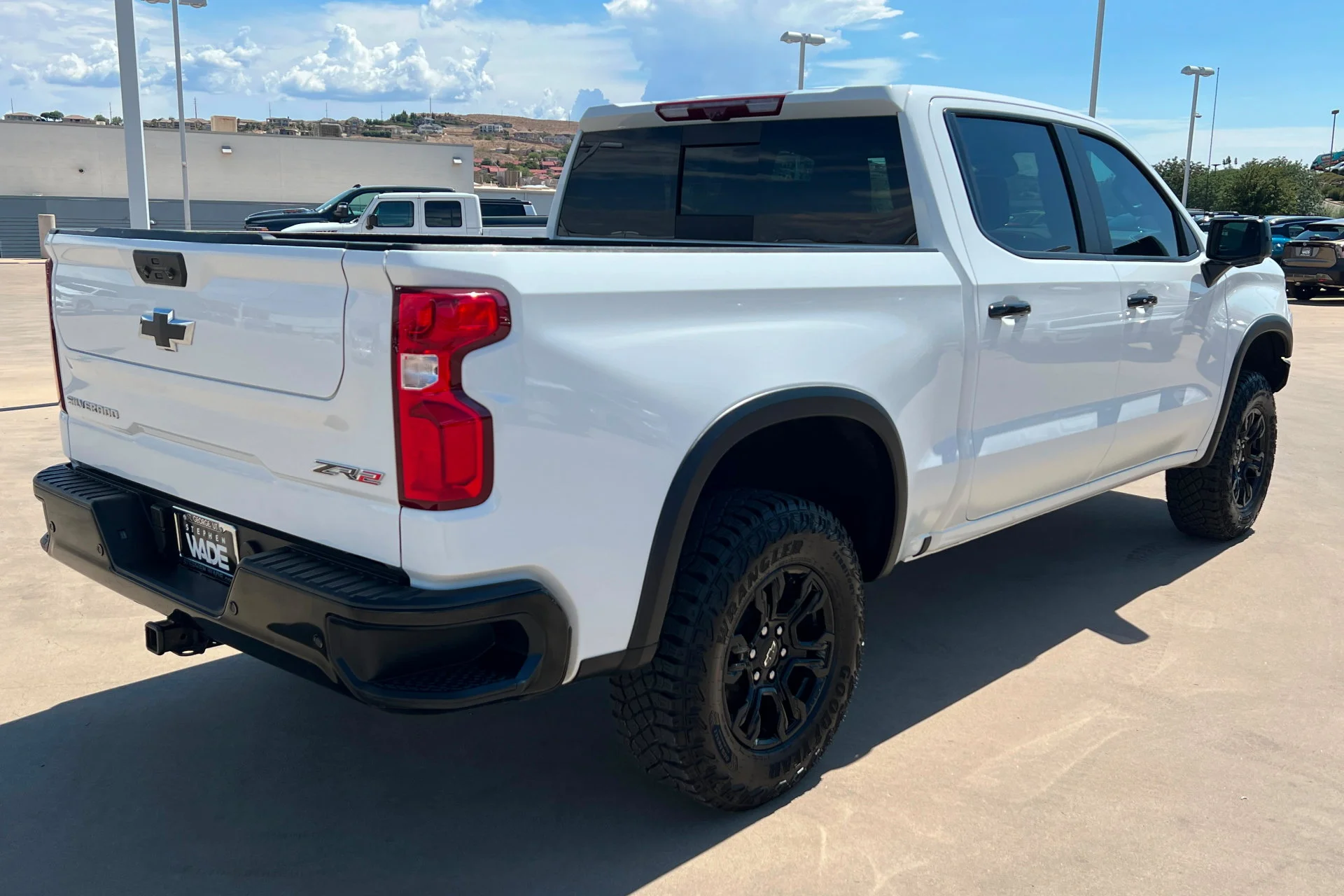 Used 2024 Summit White Chevrolet ZR2 image 5