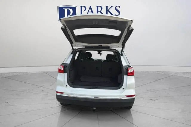 Certified Used 2020 IRIDESCENT PEARL TRICOAT Chevrolet LT image 19