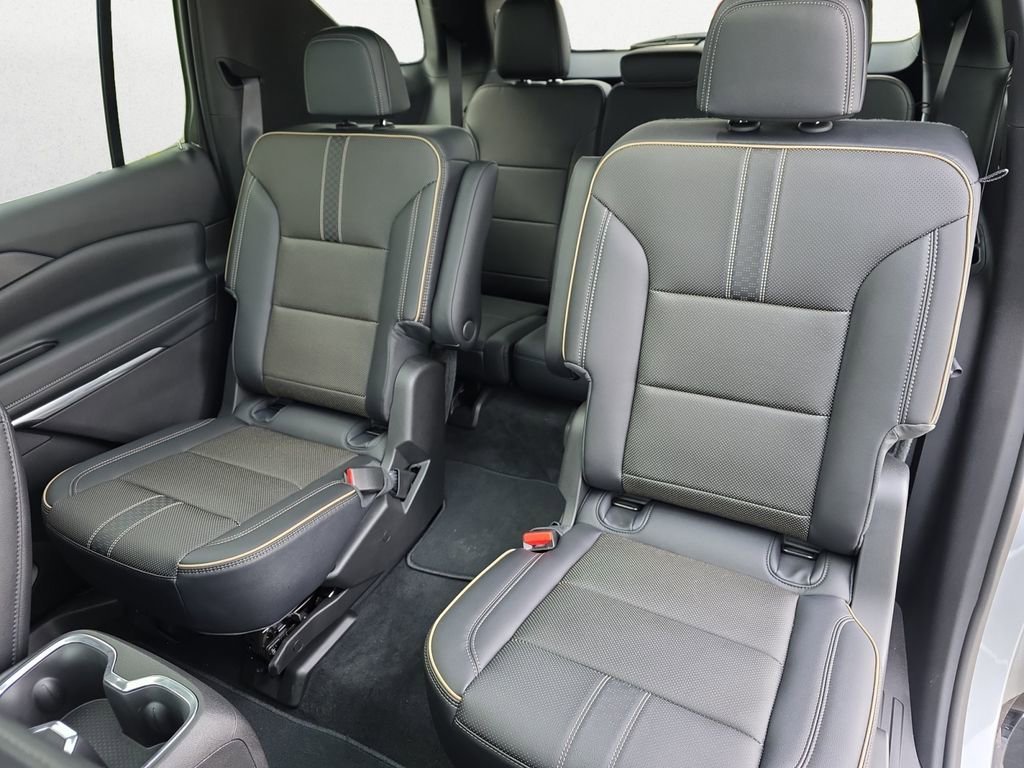 2026 Chevrolet Traverse High Country - Photo 9