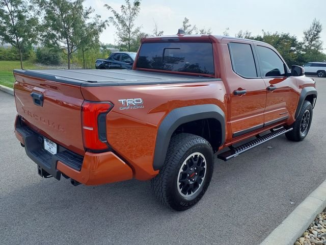 2025 Toyota Tacoma TRD Off Road - Photo 5