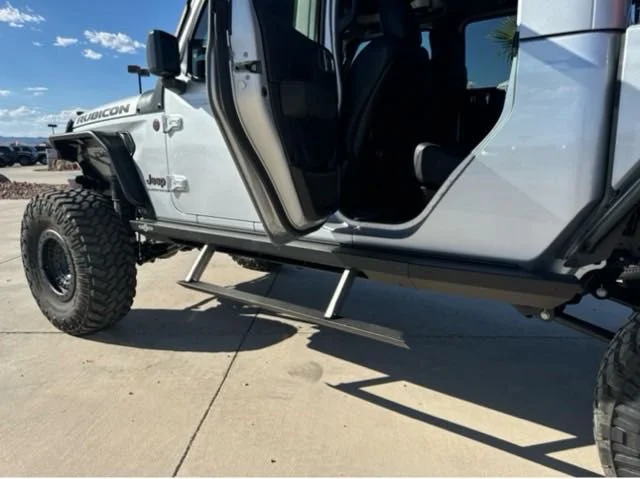 New 2024 Silver Jeep Rubicon image 13