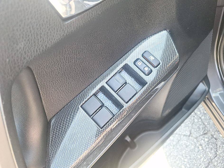 Used 2018 Magnetic Gray Metallic Toyota Adventure image 10