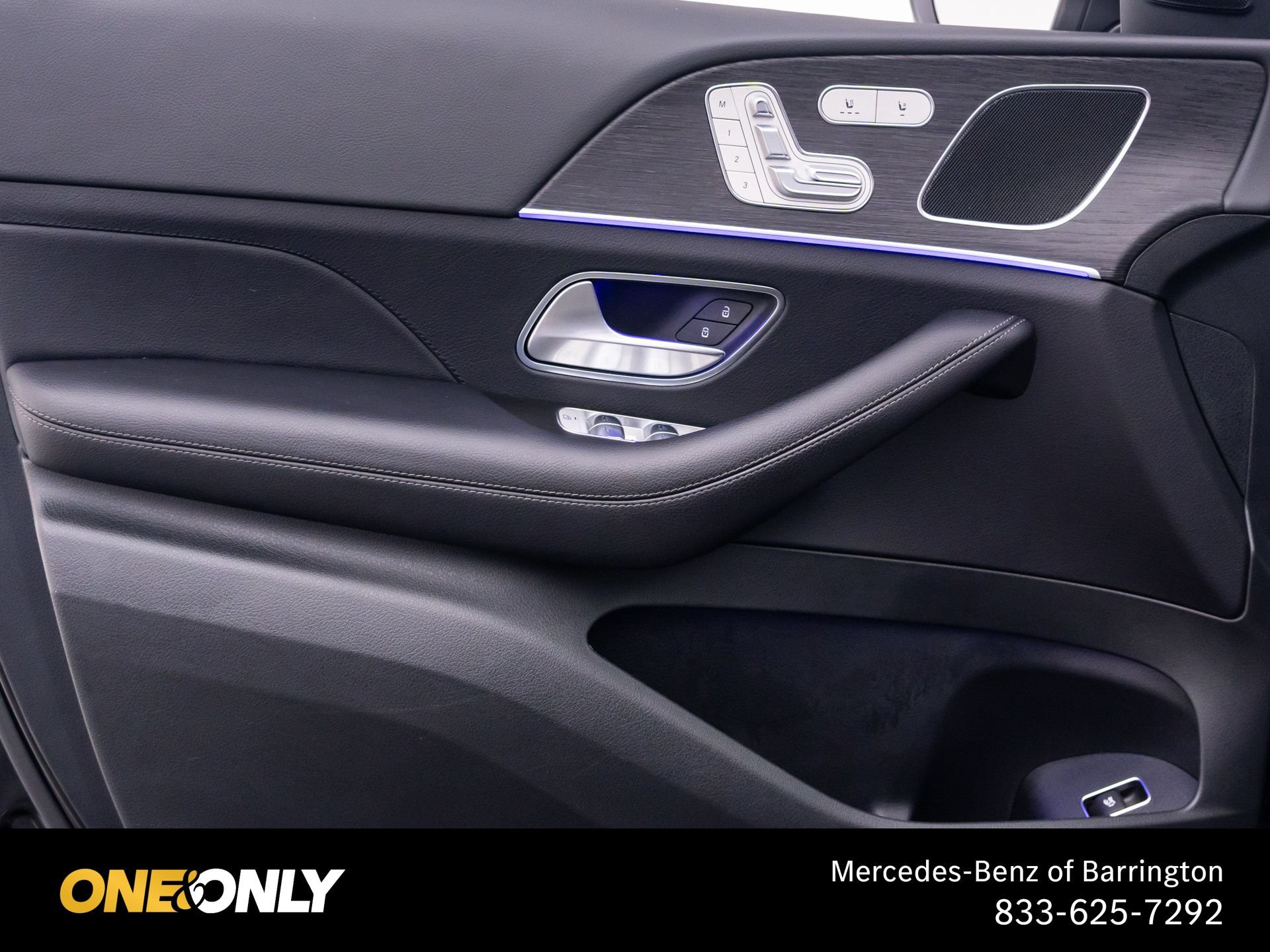 Certified Used 2025 Black Mercedes-Benz GLE 450 image 14