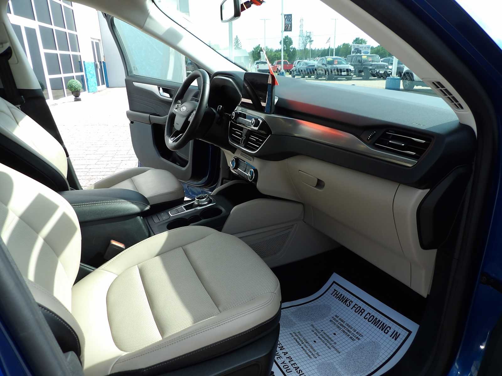 2022 Ford Escape Titanium - Photo 13