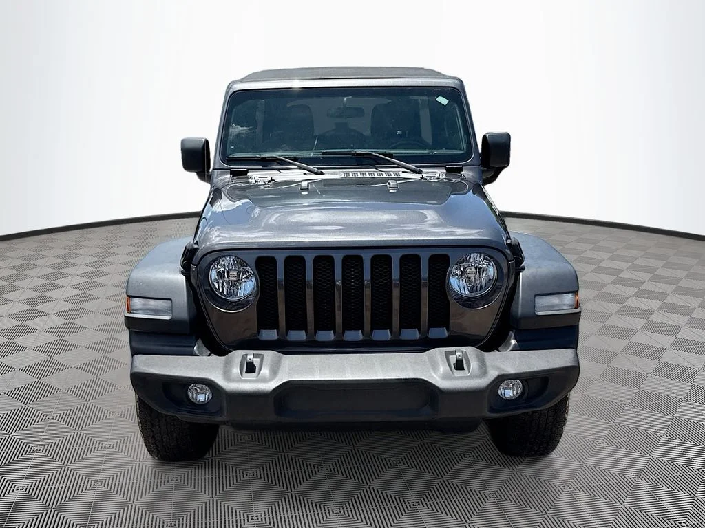 Used 2022 Gray Jeep Unlimited Sport S image 2