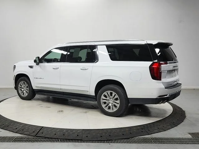 Used 2025 White GMC Denali image 5
