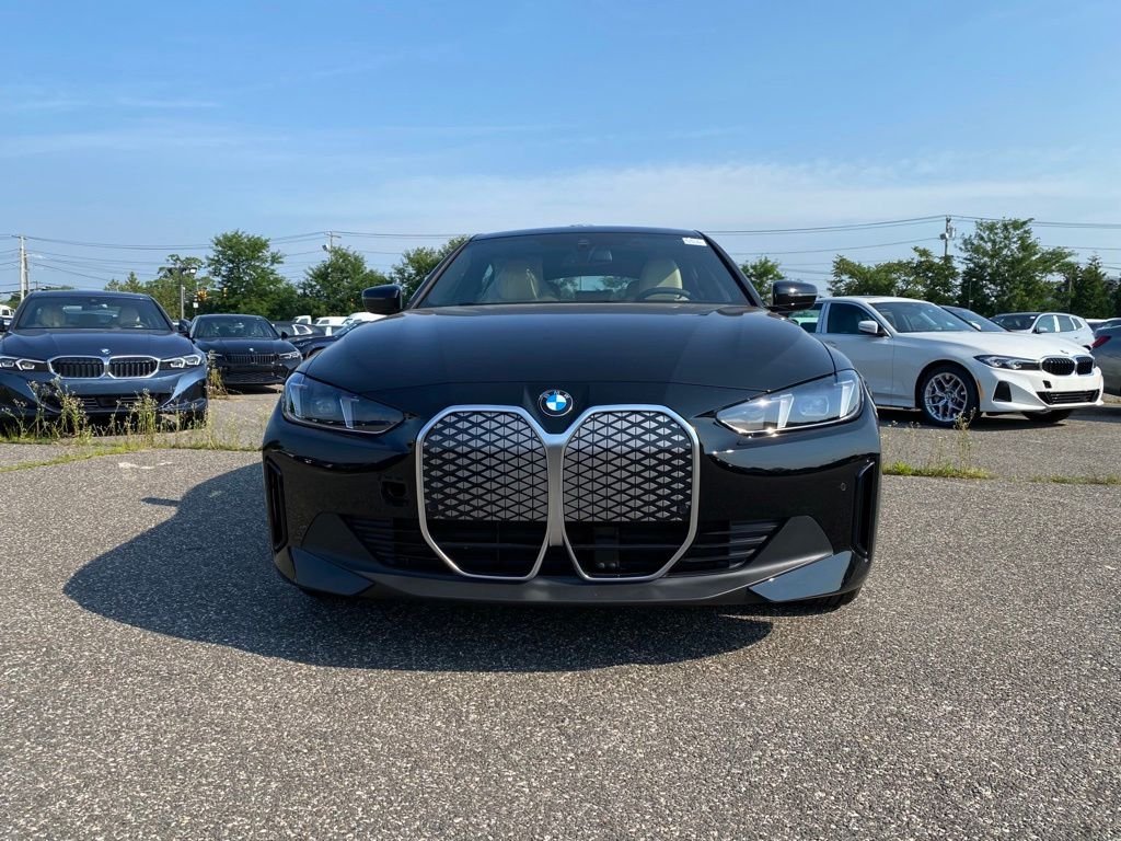 New 2026 Jet Black BMW xDrive40 image 2