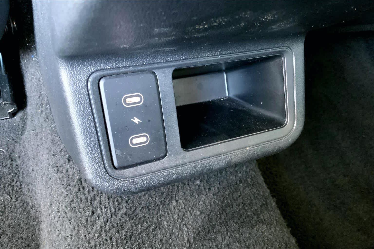 Used 2025 Morning Haze Kia LXS image 35