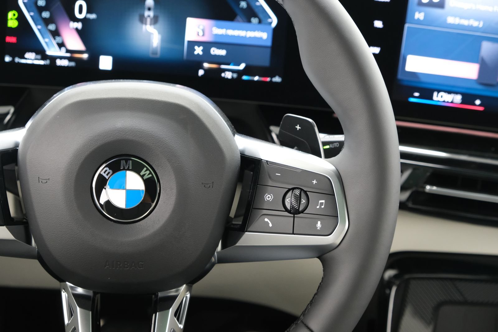 New 2027 Brooklyn Grey Metallic BMW xDrive28i image 14