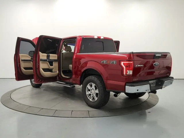 Used 2015 Red Ford XLT image 13