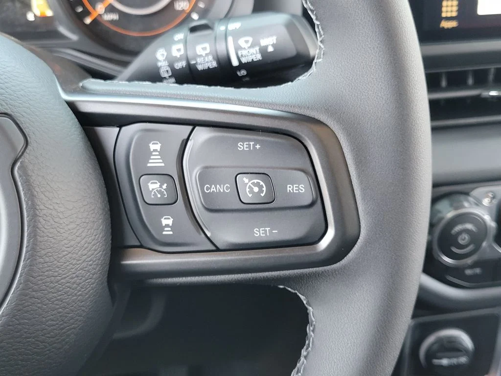 New 2026 Tuscadero Pearlcoat Jeep Rubicon X image 6